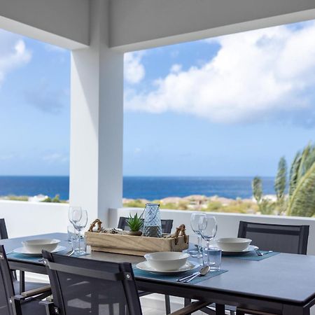 The Reef - Blue Bay Golf & Beach Resort Виллемстад Экстерьер фото