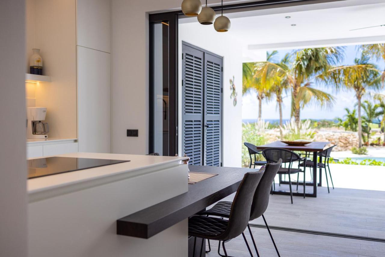 The Reef - Blue Bay Golf & Beach Resort Виллемстад Экстерьер фото