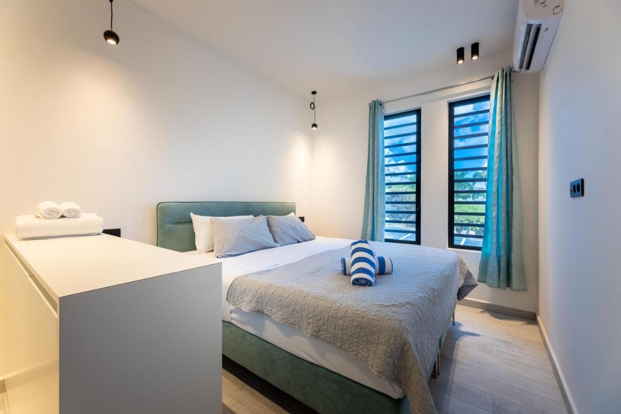 The Reef - Blue Bay Golf & Beach Resort Виллемстад Экстерьер фото