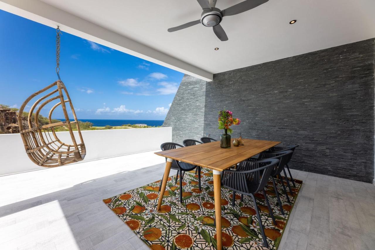 The Reef - Blue Bay Golf & Beach Resort Виллемстад Экстерьер фото