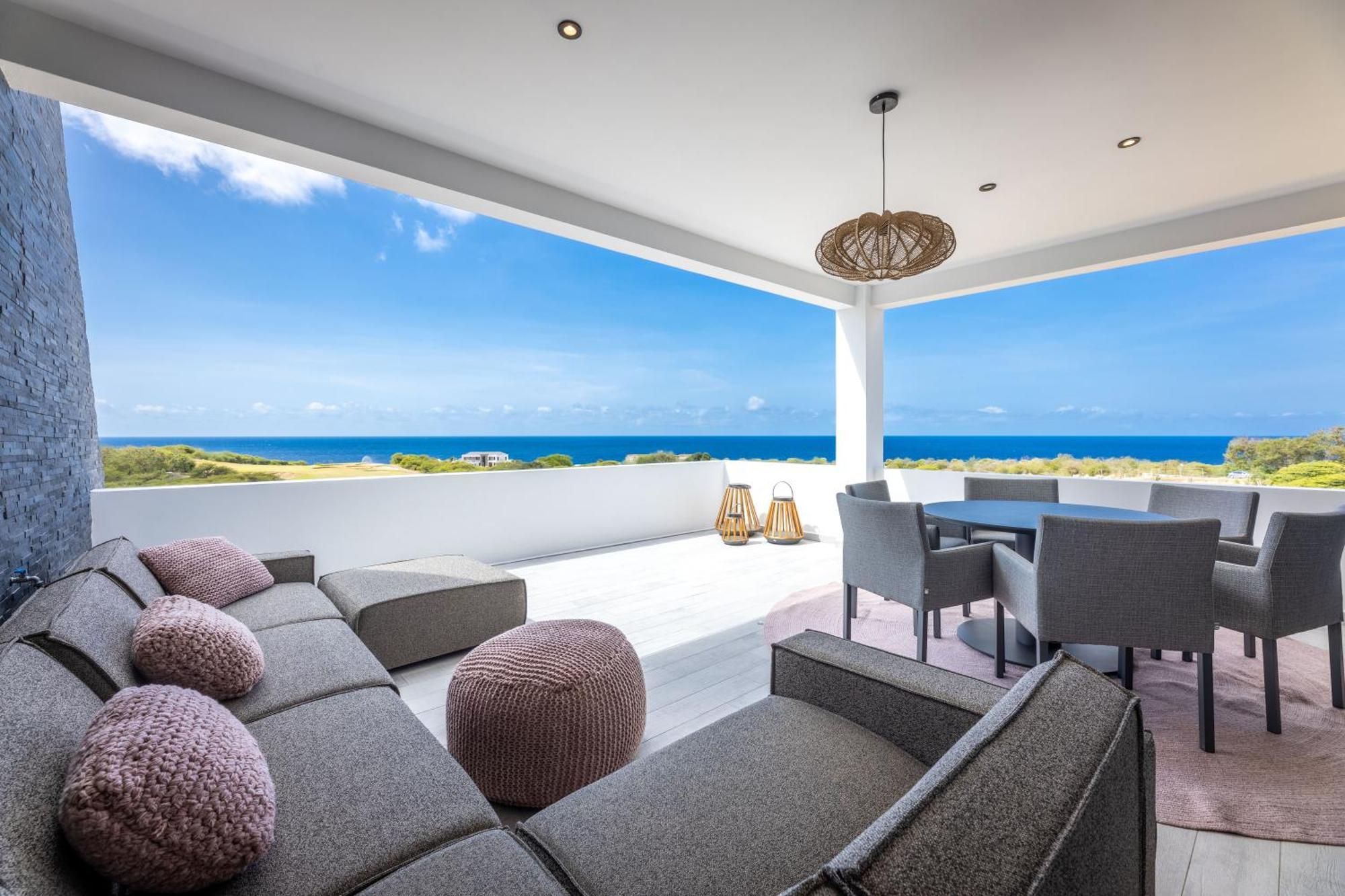The Reef - Blue Bay Golf & Beach Resort Виллемстад Экстерьер фото